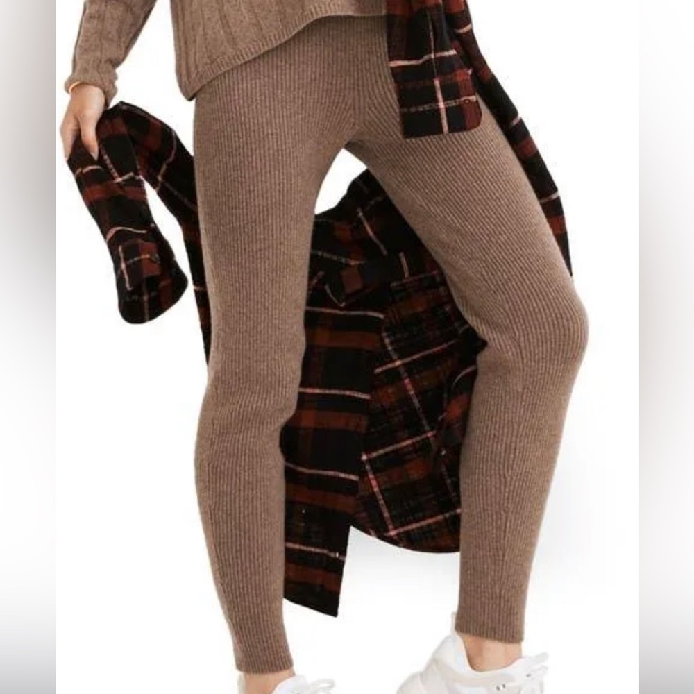 (Re)sourced Cashmere High-Rise Sweater Leggings